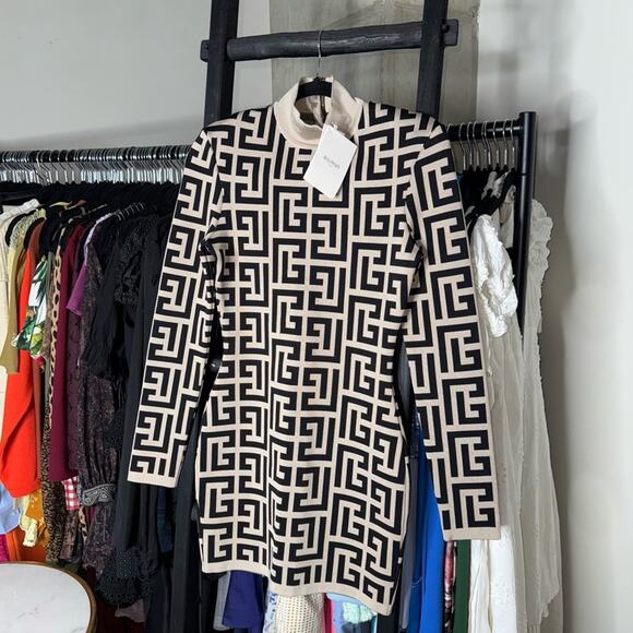 Balmain Ivory & Noir Monogram Shoulder Pad Knit Mini Dress - Picture 3 of 17